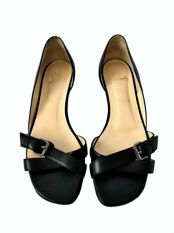 Christian Louboutin Black Nappa Flat Sandals UK 6 Christian Louboutin Black Nappa Flat Sandals UK 6