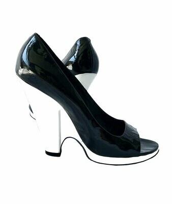 Marc Jacobs Black and White Patent Leather Wedges UK 6