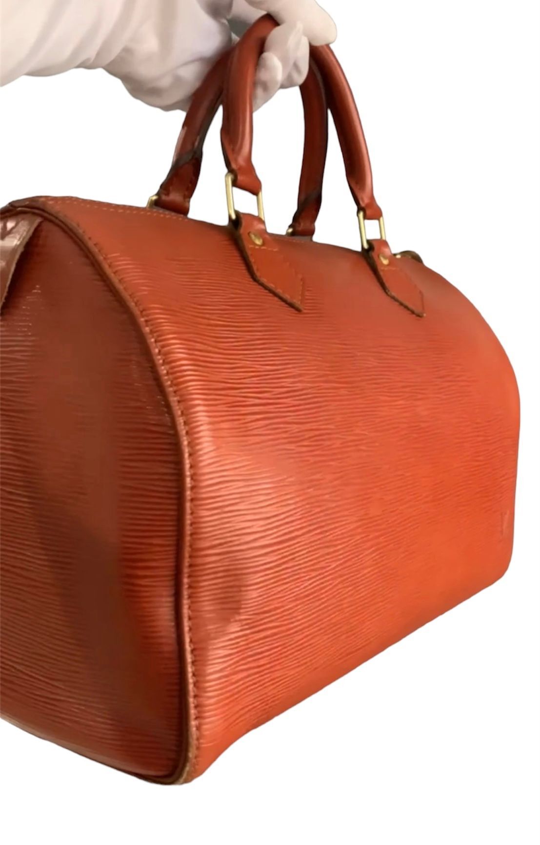 Speedy leather handbag Louis Vuitton Brown in Leather - 34932491