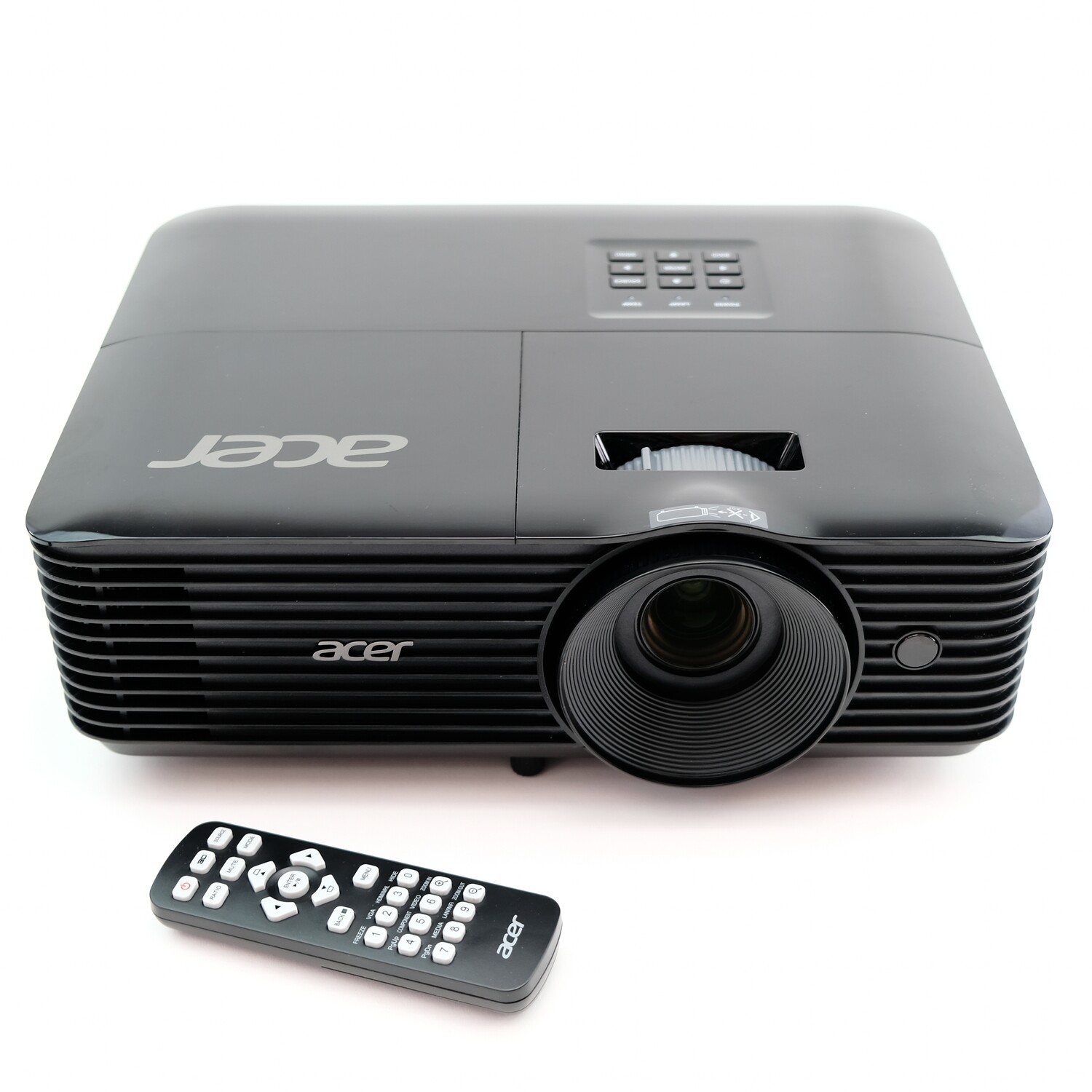 Acer X118H Small/Medium Home or Office Projector SVGA