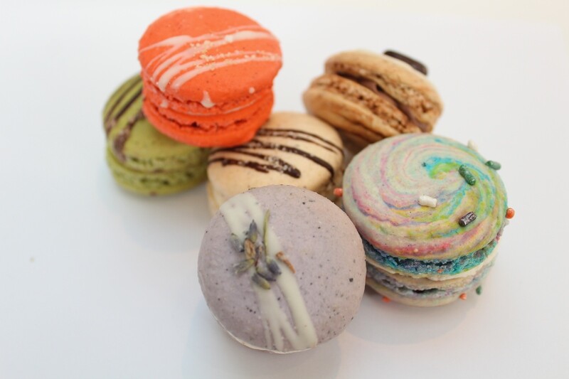 Macaron (6 &amp; 12)