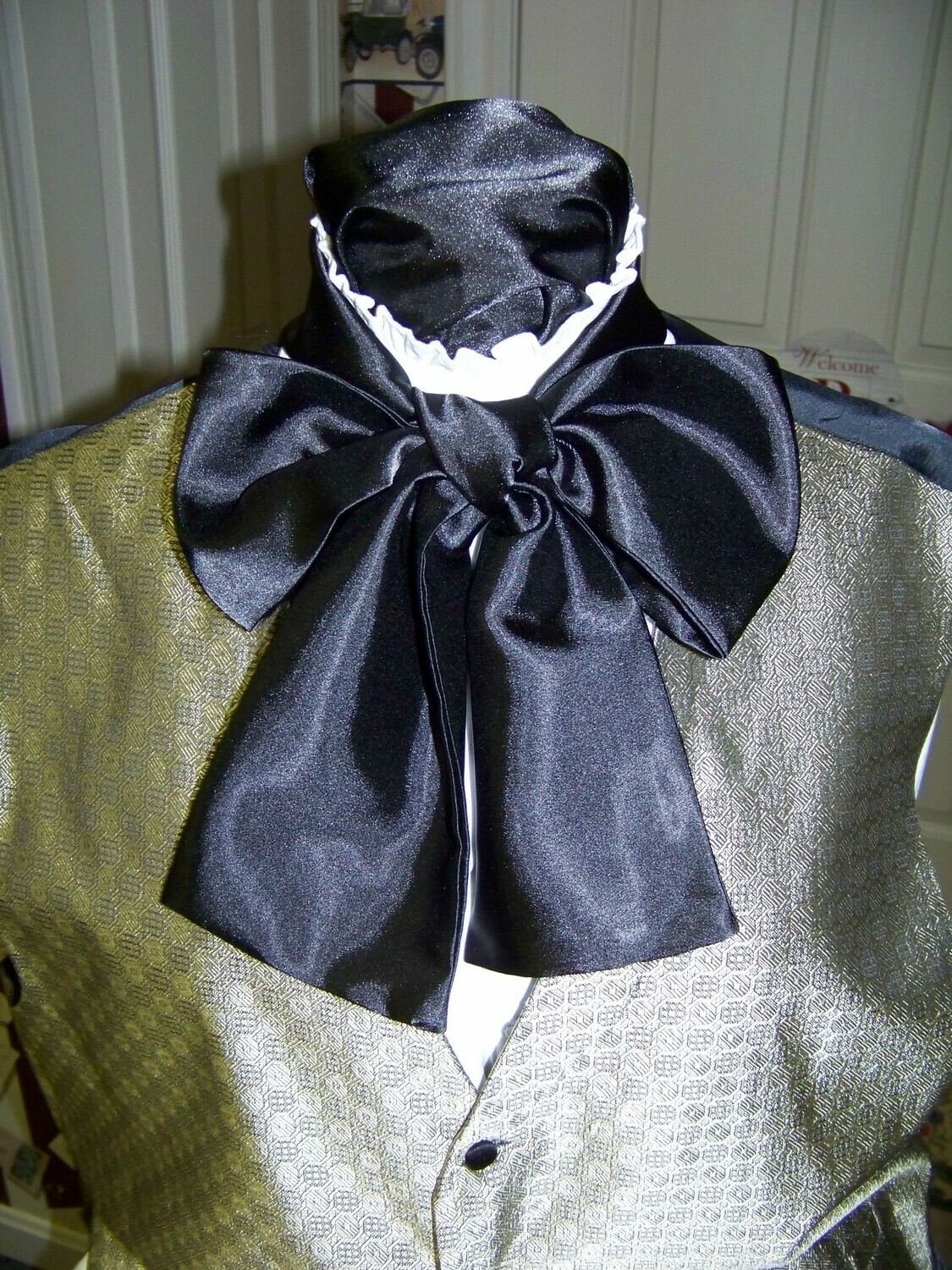 Wedding Ascot Cravat Black Satin 4&quot; x 56&quot; Men&#39;s Historical Bow Tie or Wedding cravat tie, Mens necktie or pocket square