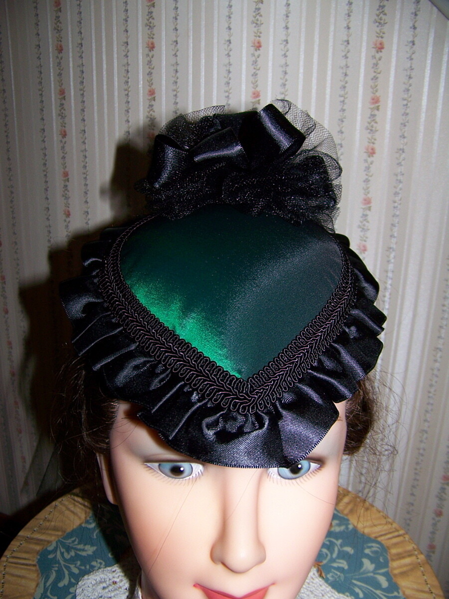 Ladies Civil War, Victorian Hat and Reticule,Hunter Green  display picture 2