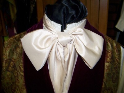Ascot or Cravat Champagne Mat finish taffeta fabric 4&quot; x 57&quot; Men&#39;s Historical Wedding, cravat tie or Pocket Square Puff