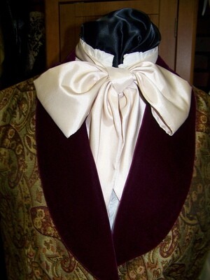 Ascot or Cravat Champagne Mat finish taffeta fabric 4" x 57" Men's Historical Wedding, cravat tie or Pocket Square Puff
