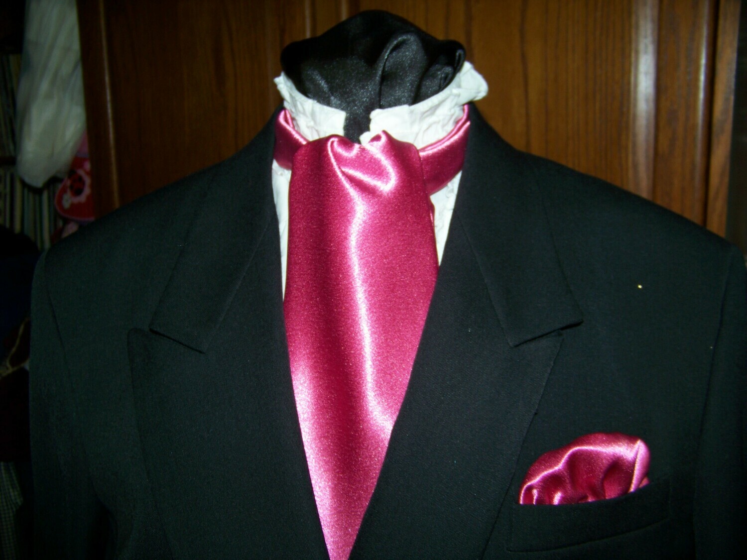 Ascot or Cravat Hot Pink Satin fabric 4&quot; x 58&quot; Men&#39;s Historical Bow Tie or Wedding, cravat mans necktie or pocket square