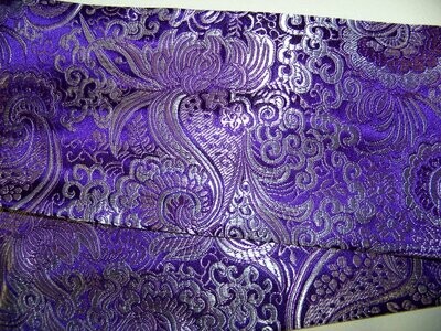 Men's Ascot tie or Cravat Purple and Silver metallic Floral Paisley print fabric 4" x 57" Men's Historical Wedding, cravat tie or pocket puff