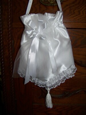 Ladies Civil War, Victorian Hat and Ridicule,White Satin Satin Teardrop Hat with Satin Ruffle and Large