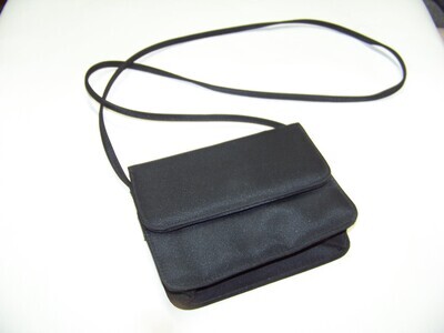 Vintage Black Nylon purse great small purse with snap closer and zip pocket on SALE with Free Shipping
