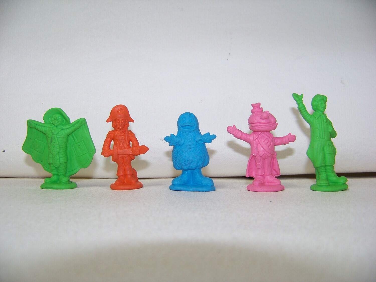 Vintage 1970&#39;s McDonald&#39;s Erasers set of 5 collectables good shape Free Shipping