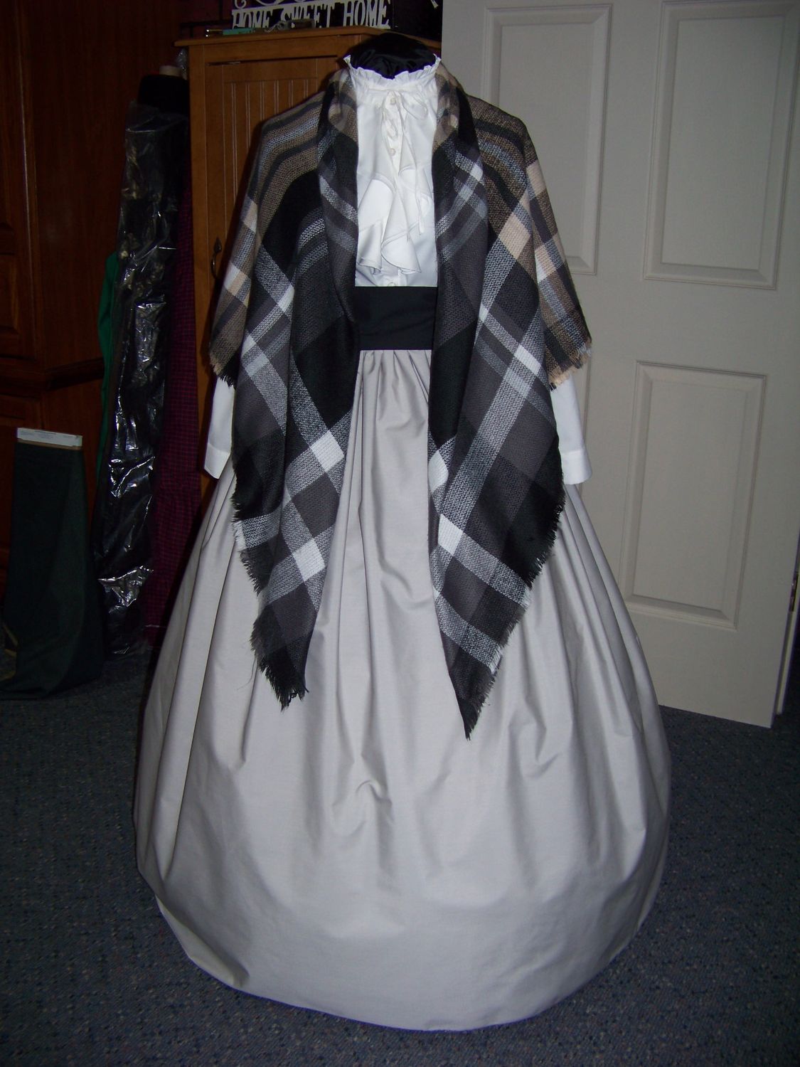 Dickens Costume Gray Skirt with Black Sash and 58&quot; Square Shawl one size fits most.