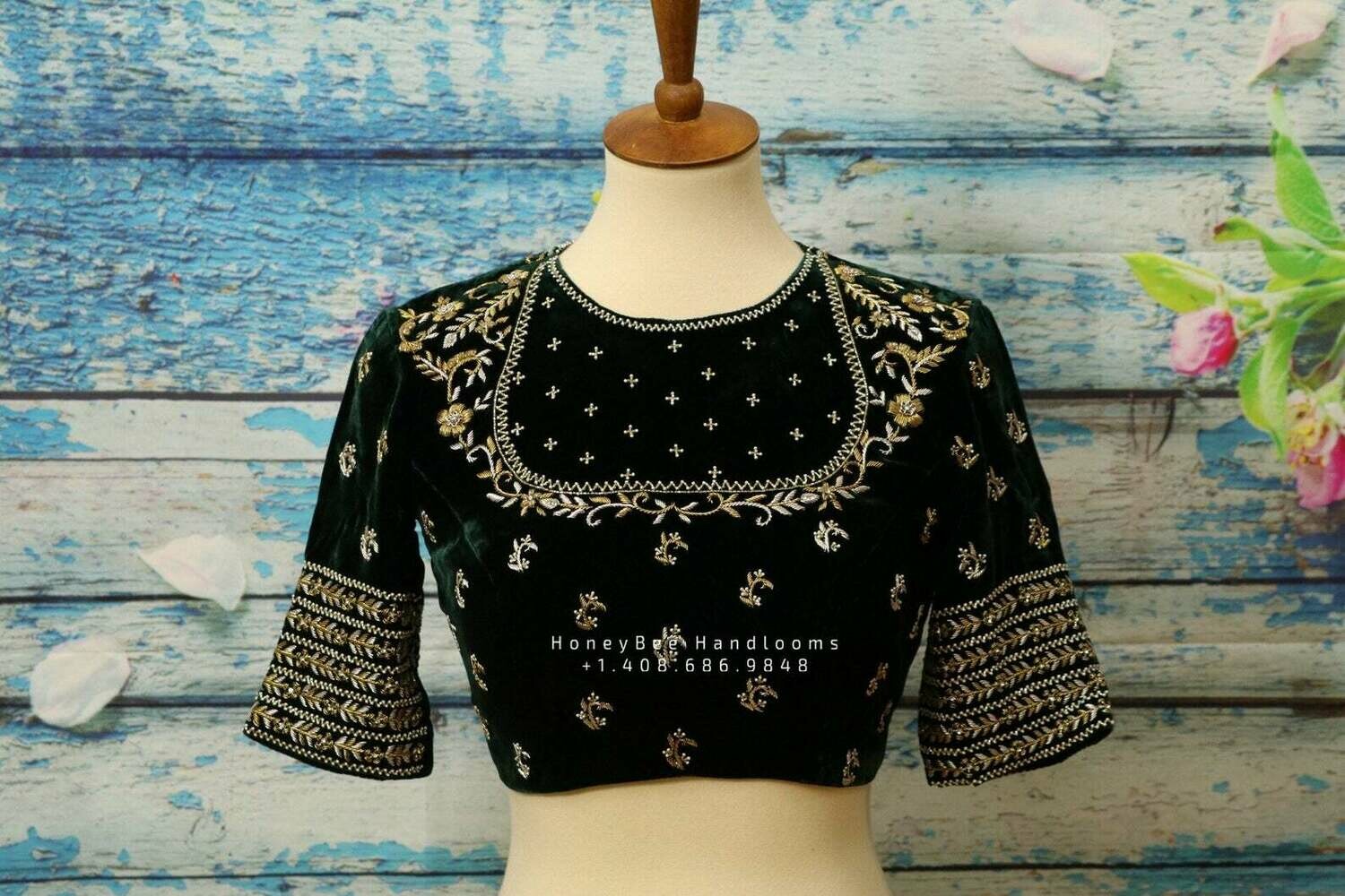 Velvet blouse indian,Latest indian blouse designs,saree blouse designs indian,saree stitched blouse,south indian blouse,designer blouse