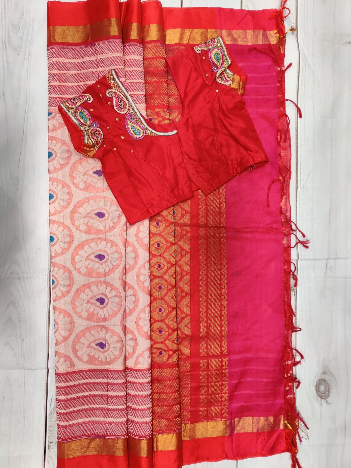 Lyte weight Saree With Stitched Blouse