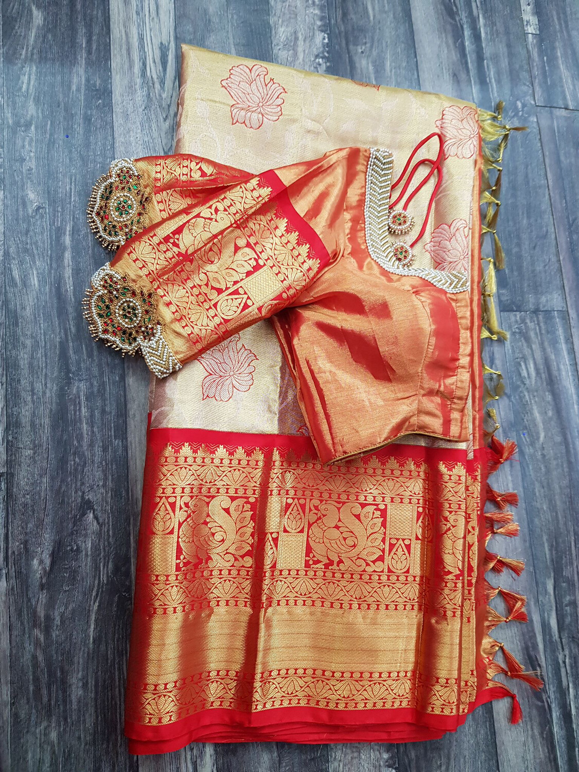 Ivory Maroon Kanchi pattu Saree with Stitched Blouse - Ready to wear