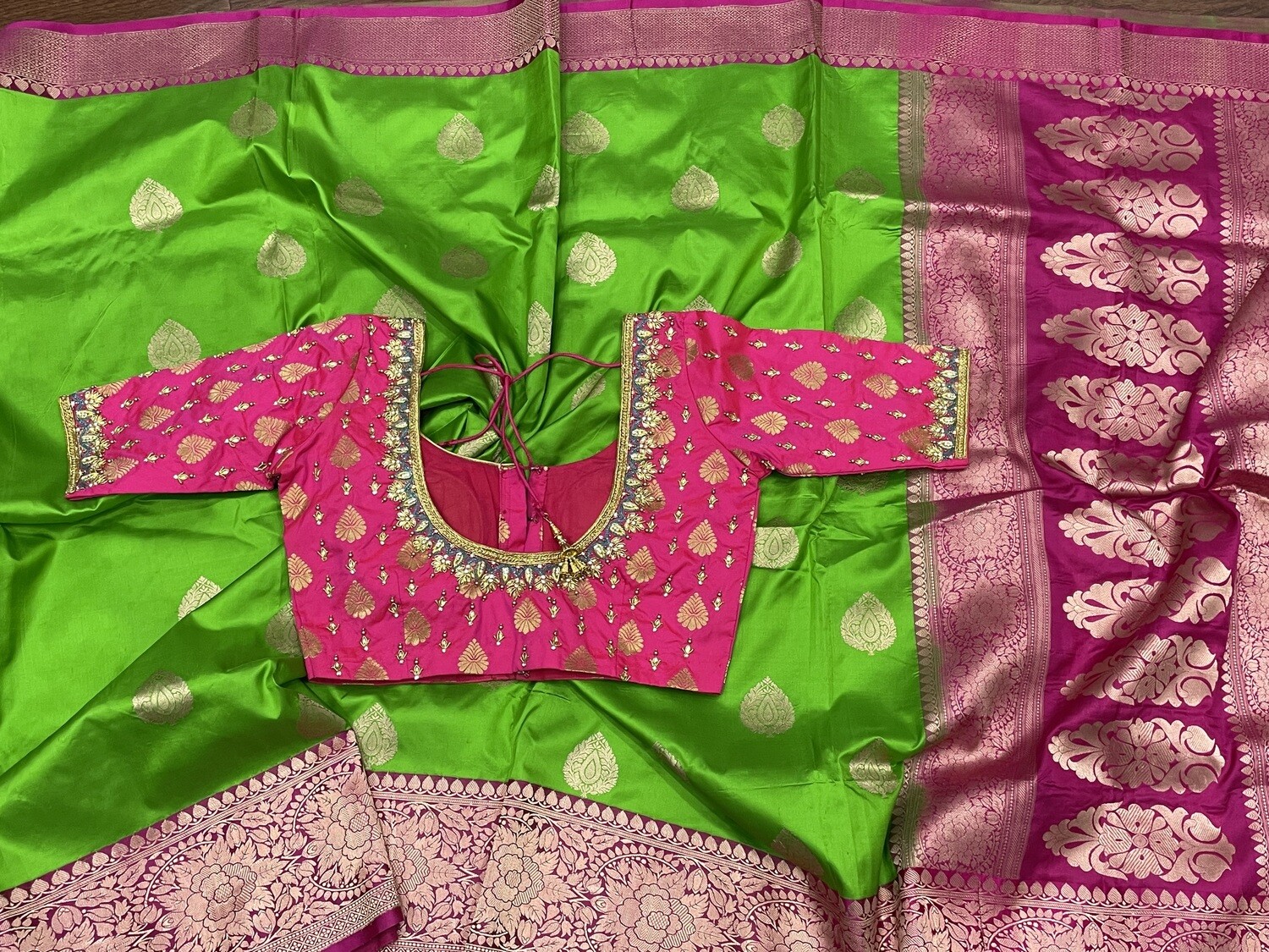Green & Pink Kanchi pattu Saree with Stitched Blouse - Ready to wear