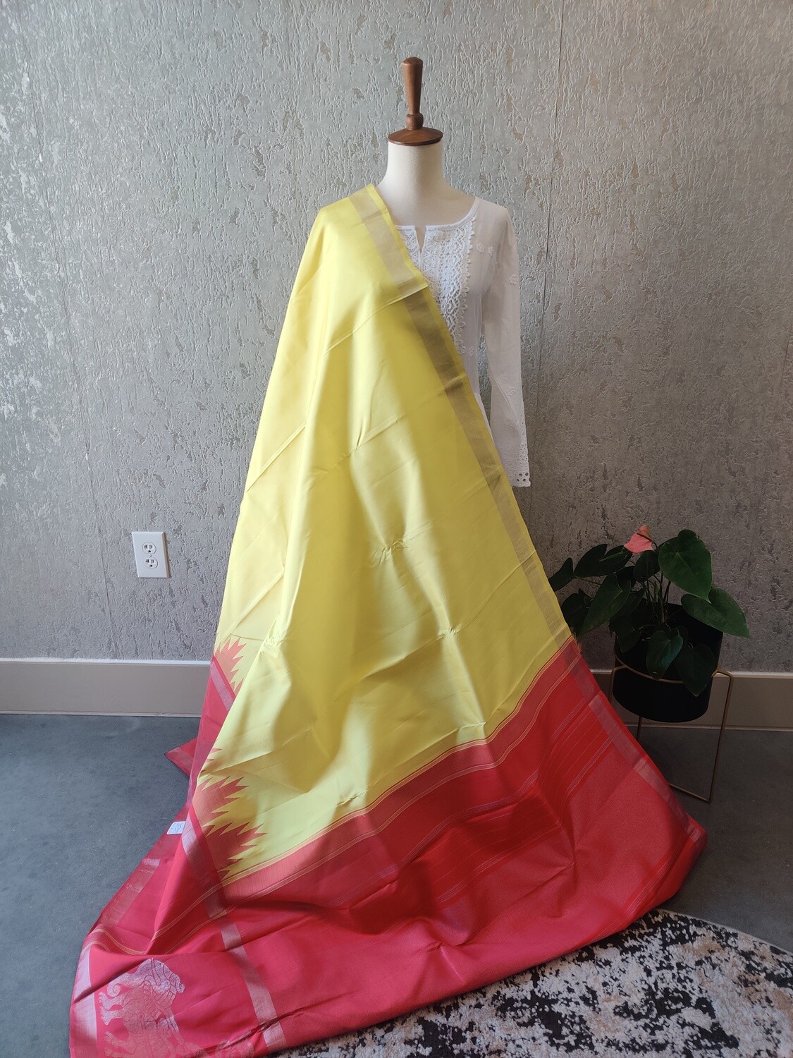 Kanchi Silk Saree [ Saree &amp; Unstitched Blouse Piece]