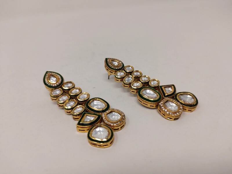 Statement Earrings In white Kundhans