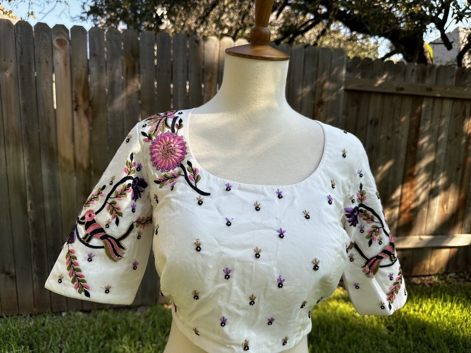 White blouse | Saree Blouse | Maggamwork blouse | Zardhosi work Blouse |Handwork Blouse | Designer Blouse
