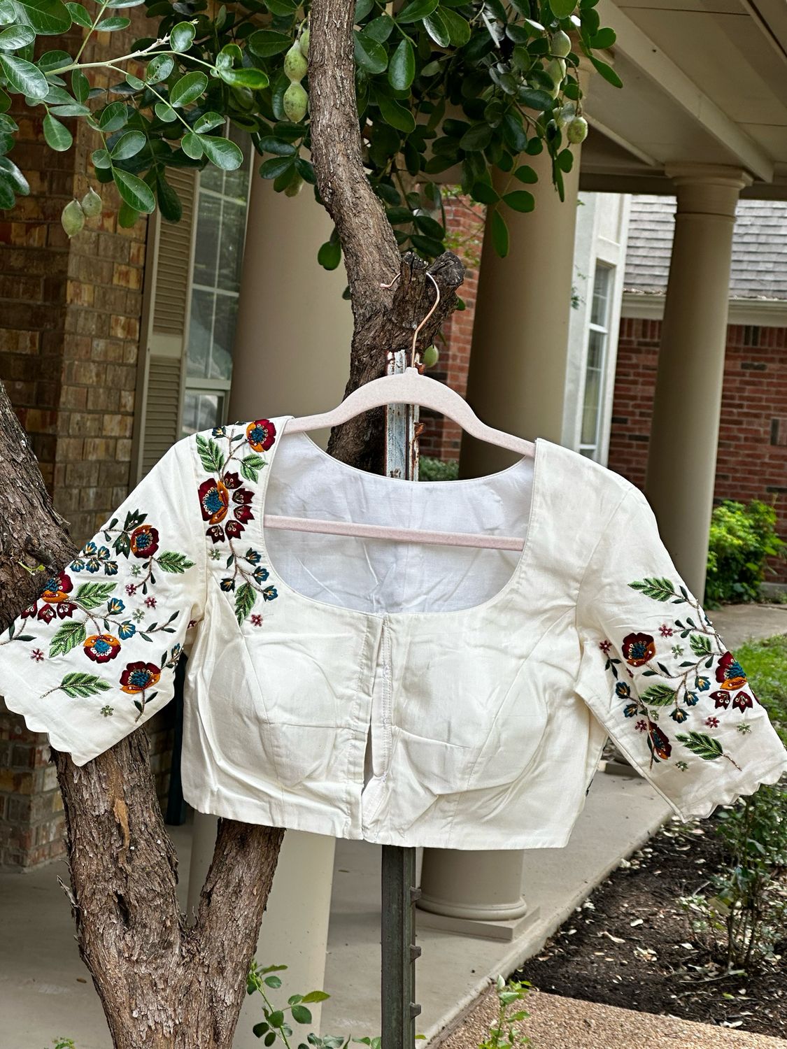 Maggam Work blouse | White blouse | Saree Blouse | | Silk Blouse | Maggamwork blouse | Heavy work Blouse |Maroon Blouse