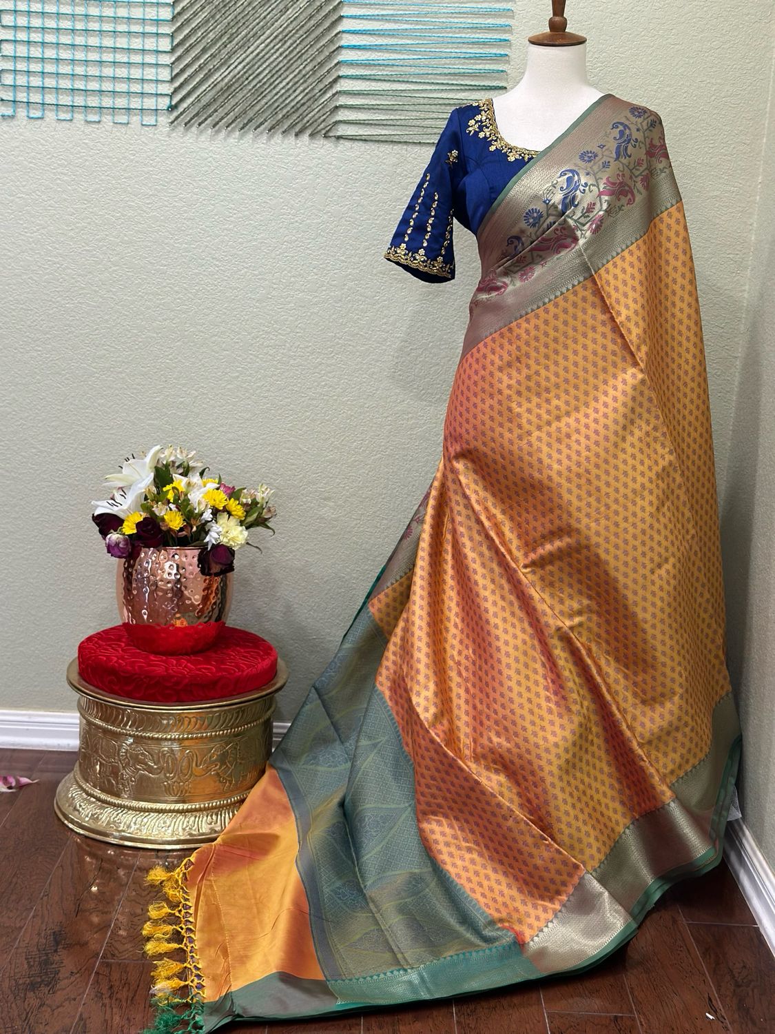 Banarasi pattu Saree &amp; Blouse