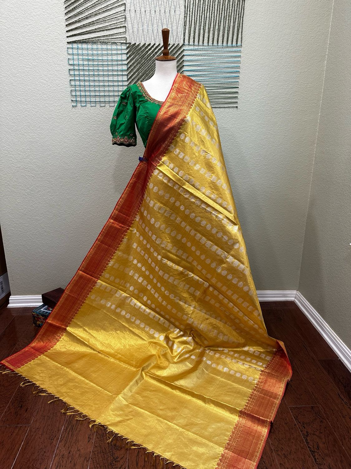 Gold Kanchi pattu Saree with Stitched Blouse - Ready to wear