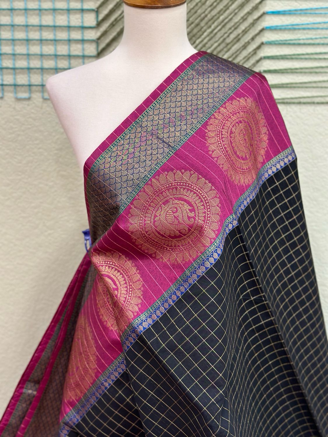 Saree &amp; Unstitched Blouse