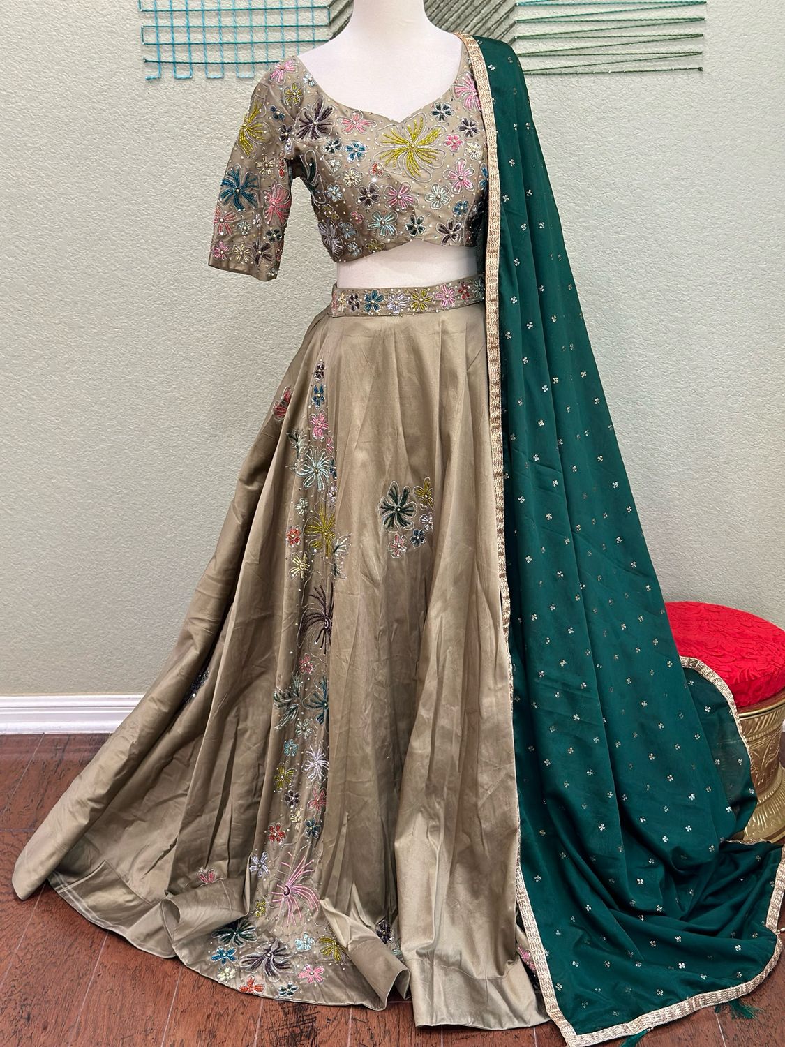 Designer Lehenga Halfsaree Langavoni