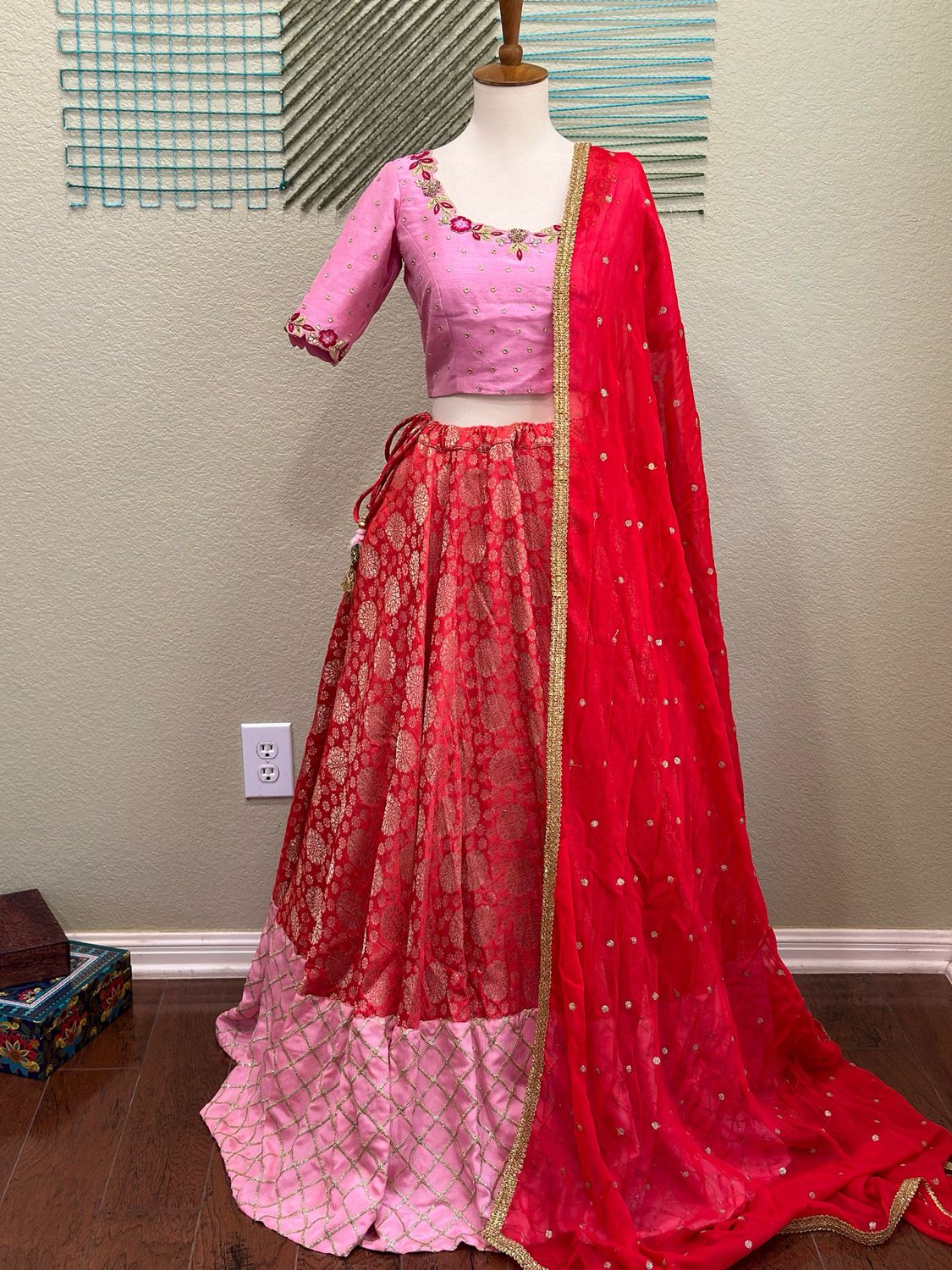 Banarasi Pattu HalfSaree Lehenga Langavoni