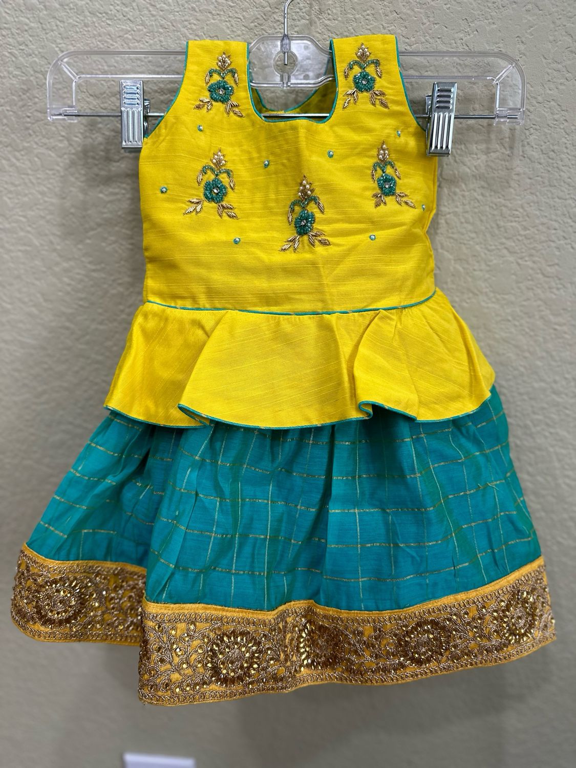 Kids Kanchi Pattu Pavada [1-2 Years]