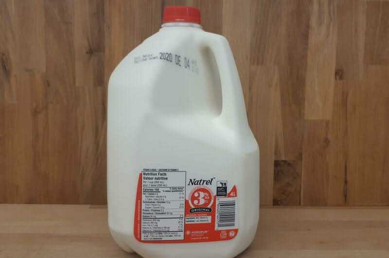Island Farms 3.25% Milk - 4L