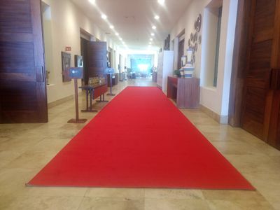 Alfombra Roja 10 x 2.5mt