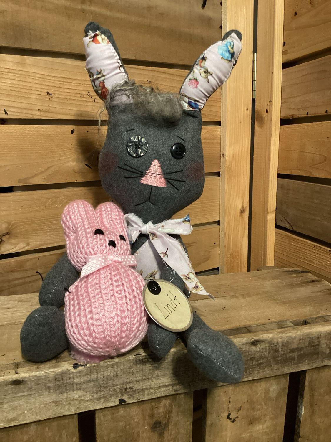Gray Wool Bunny ~ With Hand Knitted Peep ~ Lindt