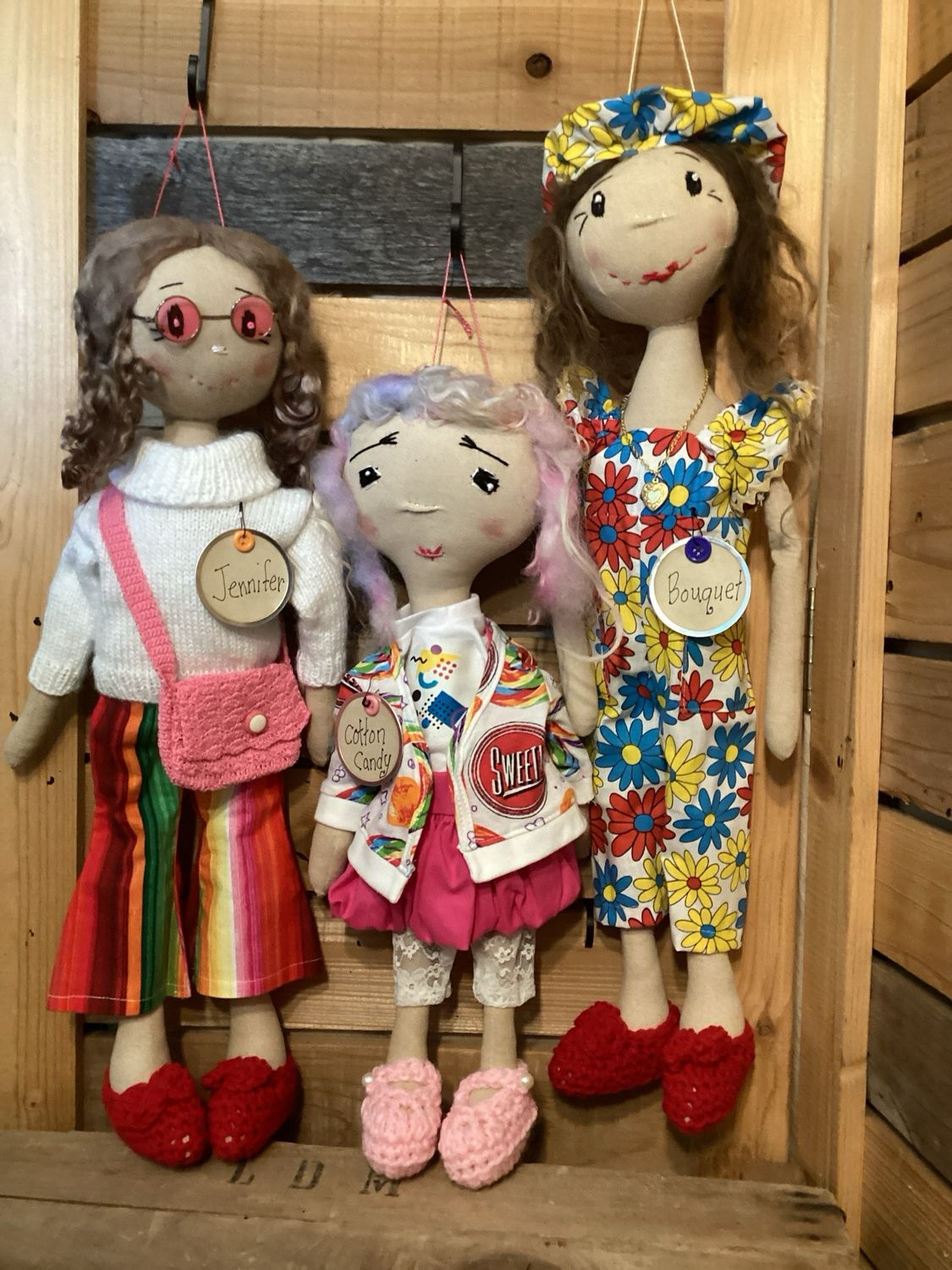 BFFs ~ Set Of 3 Dolls ~ Friends ~ Jennifer ~ Cotton Candy ~ Bouquet