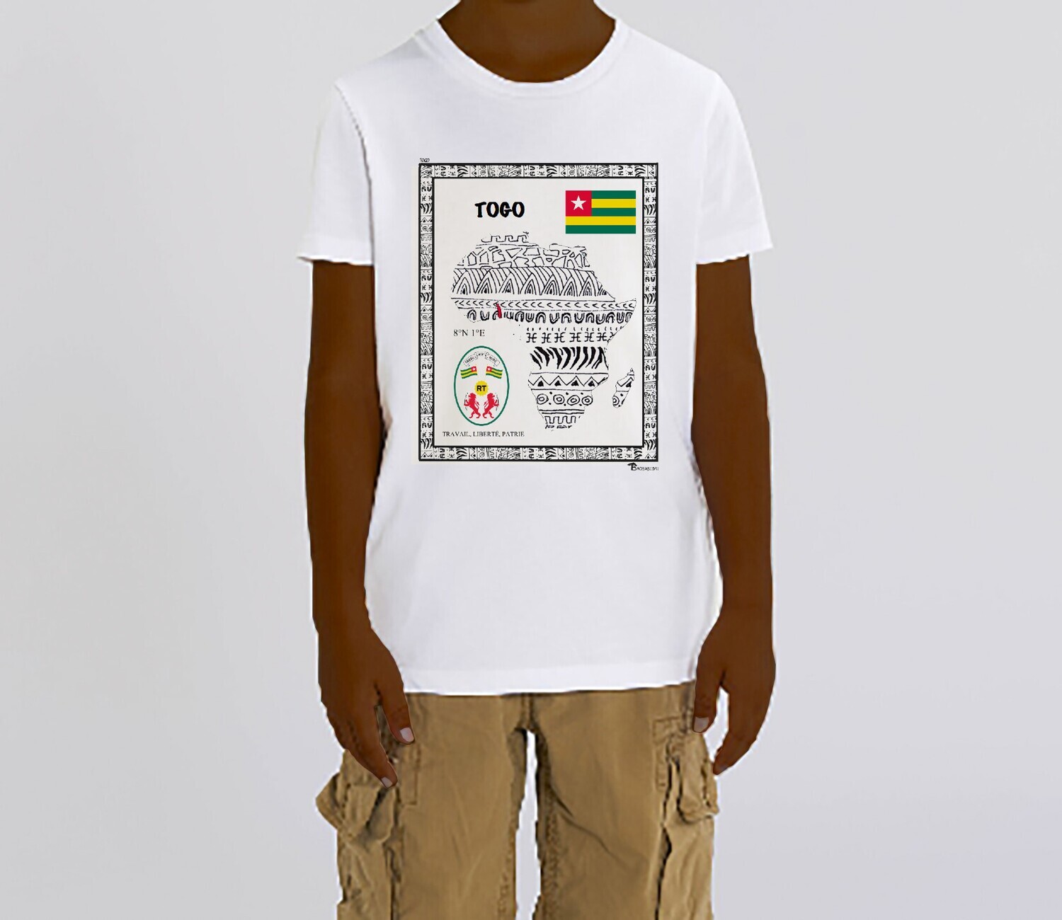 TEE SHIRT PAYS TOGO, COULEUR: BLANC, FOND MOTIF: BLANC