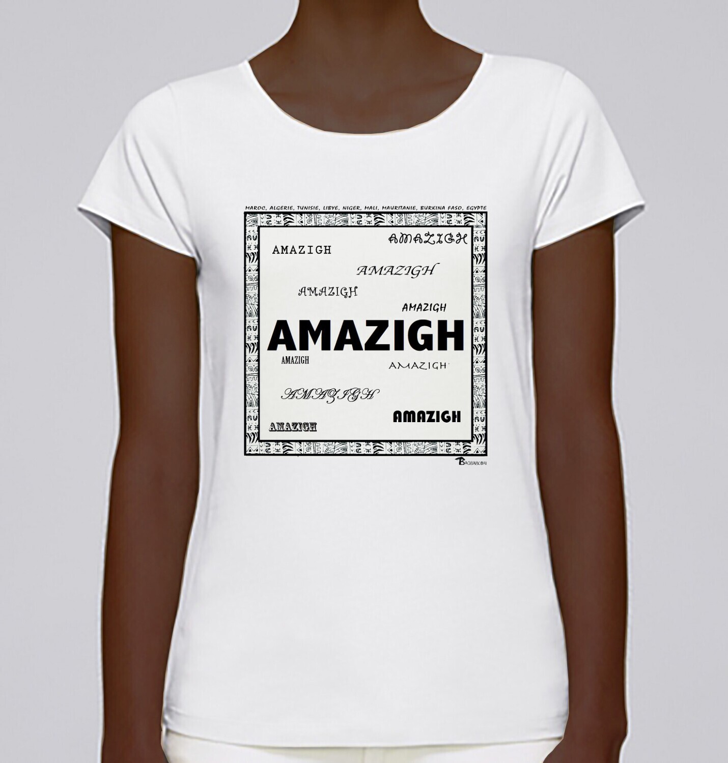 TEE SHIRT RACINE AMAZIGH, COULEUR: BLANC, FOND MOTIF: BLANC
