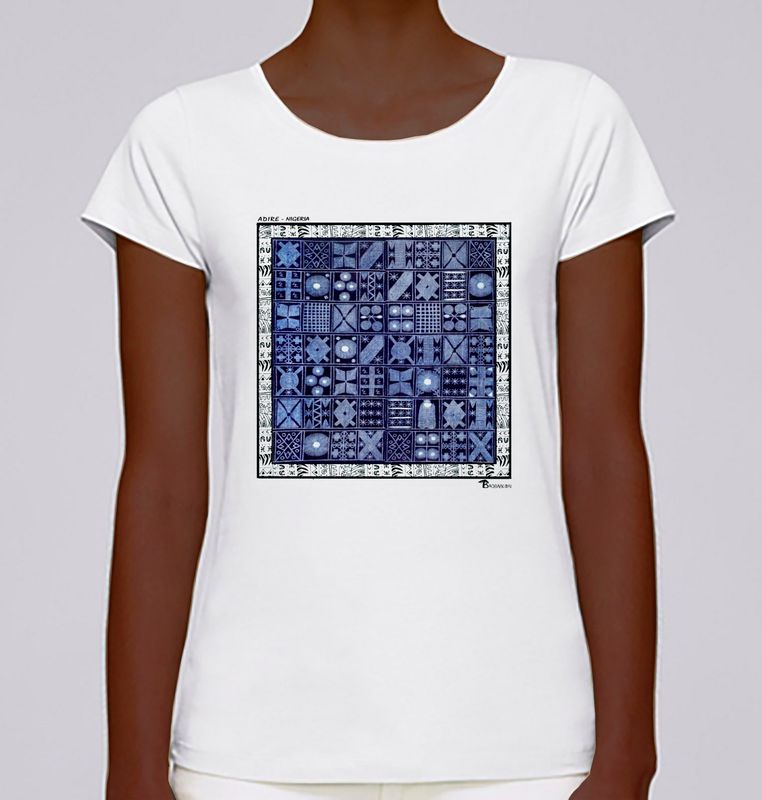 TEE SHIRT TEXTILE ADIRE NIGERIA