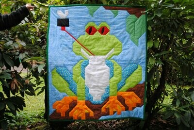 Tree Frog Quilt Pattern - 3 Sizes - PDF