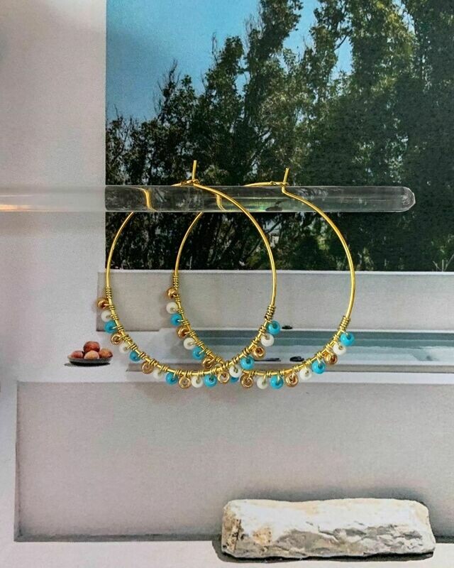 Grote ringen met kralen