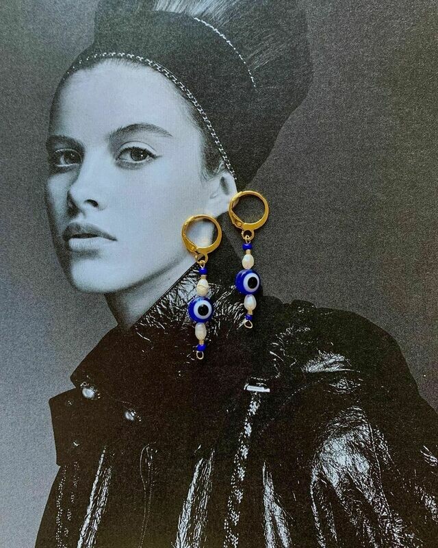 Oorbellen met geluksogen, zoetwaterparels en kralen