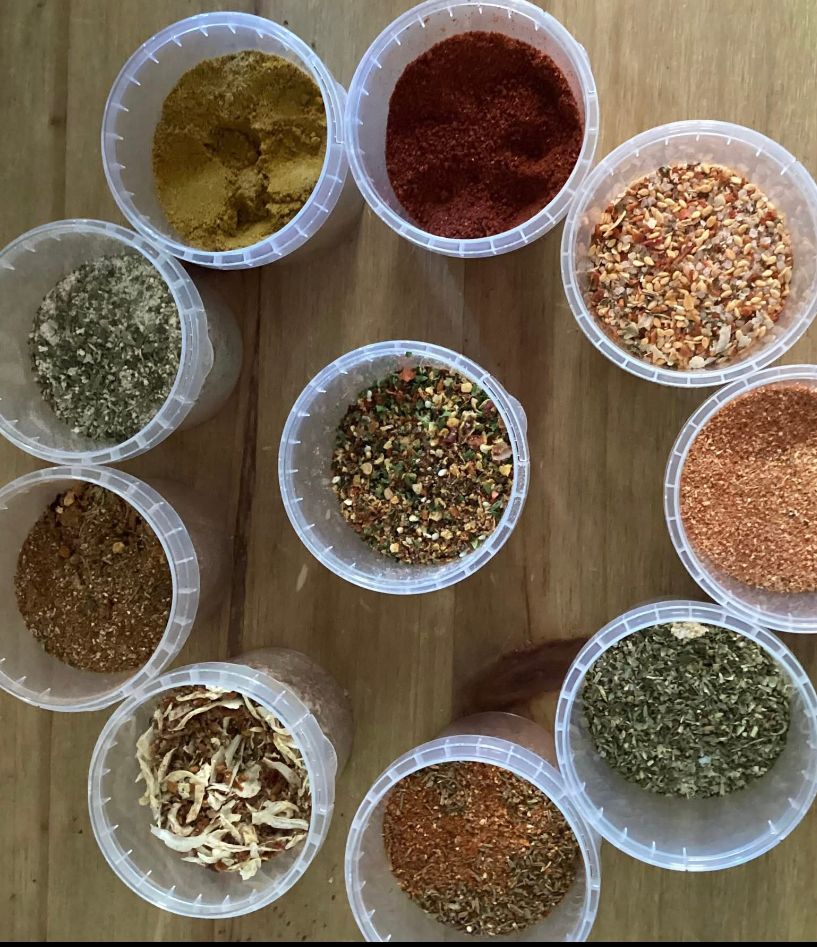 Student spice and seasoning kit