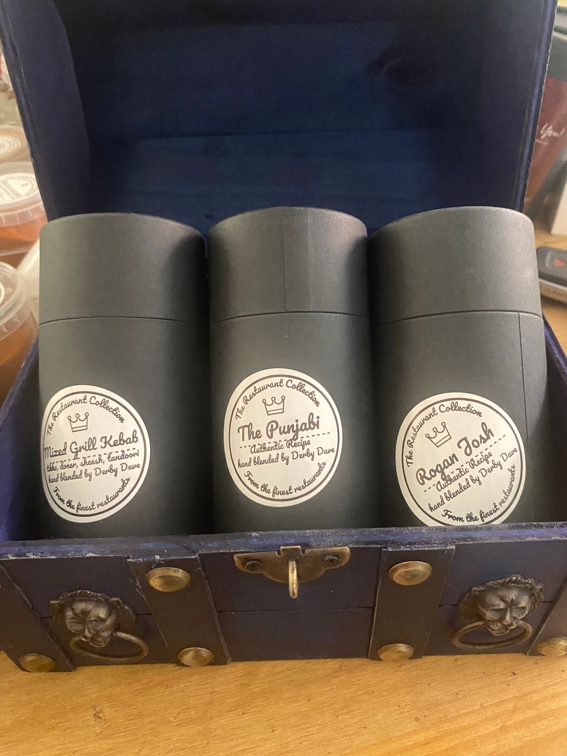 Restaurant gift box