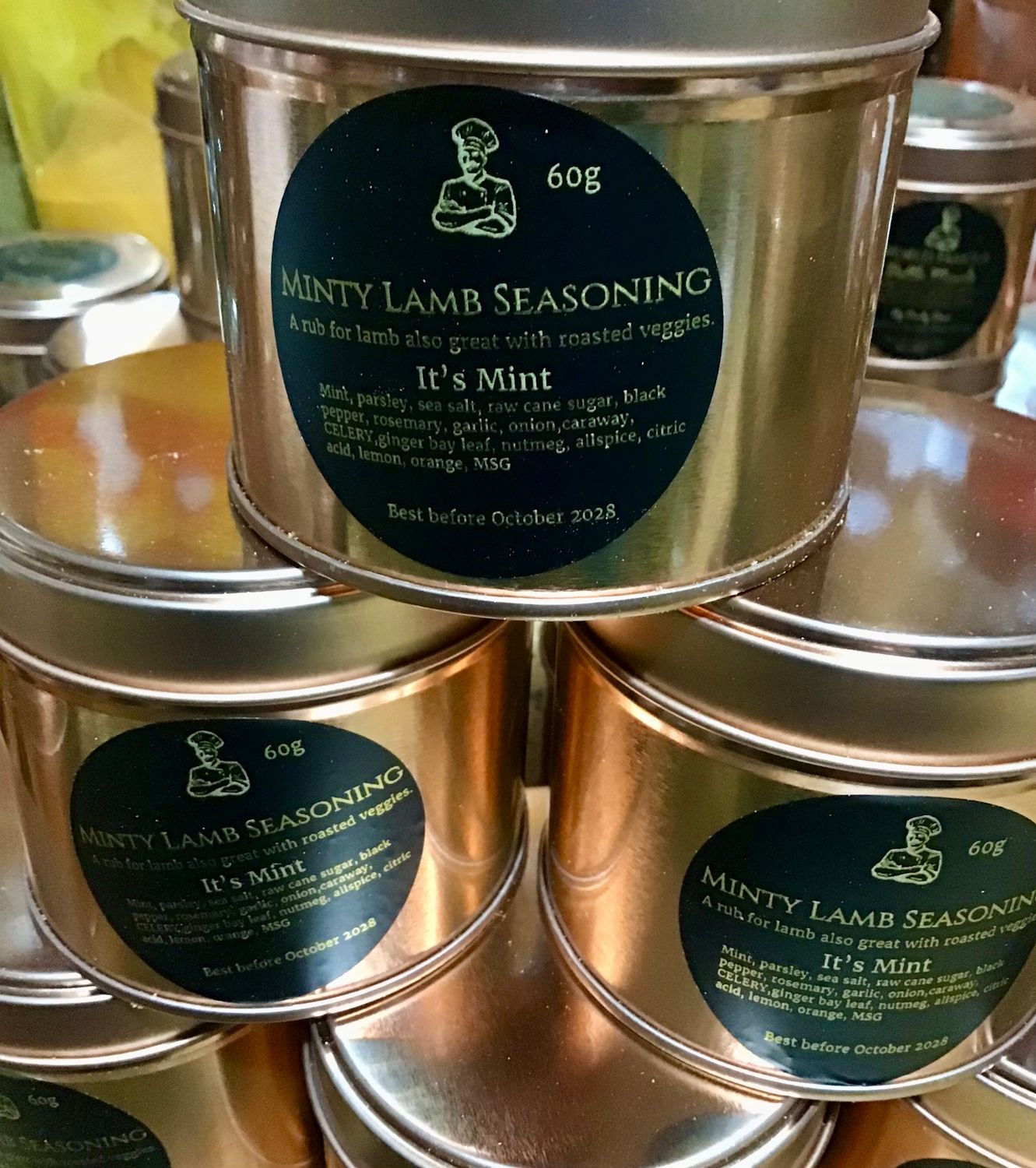 Lamb seasoning. Mint, rosemary, garlic, roasted onion. The perfect spice blend for lamb and roasties.