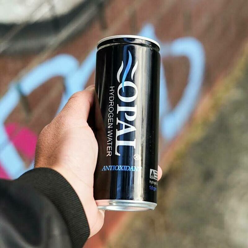 Hydrogen Water 1 can