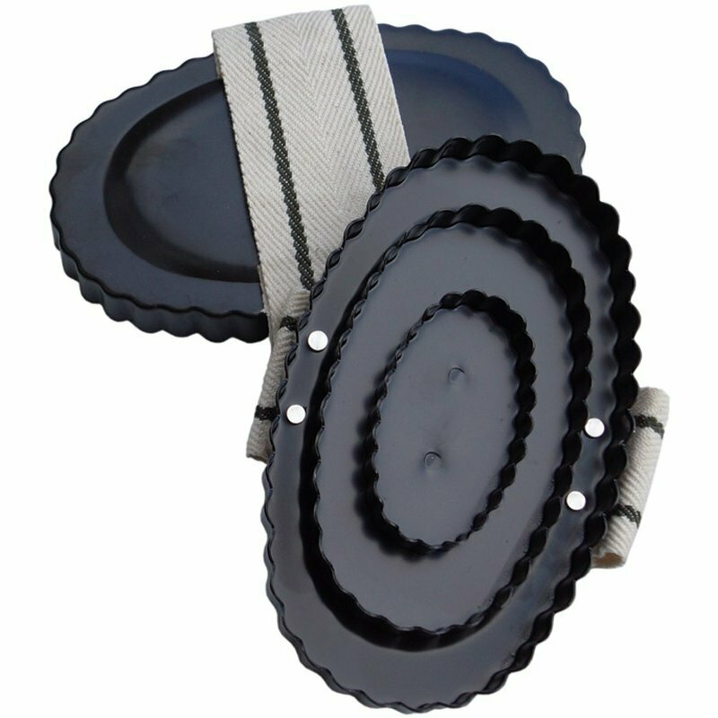 Eisenstriegel mit Handschlaufe schwarz