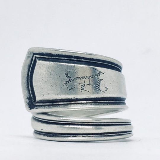 Anello SPIRALE INIZIALE &quot;A&quot; antica posata