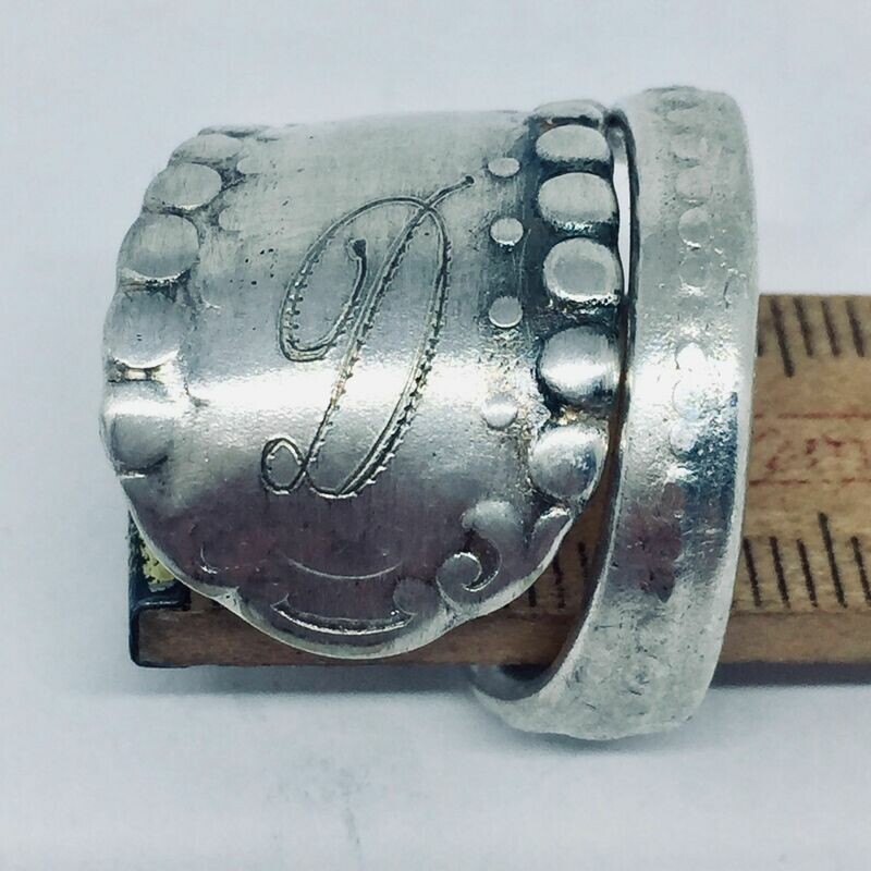 Anello SPIRALE INIZIALE &quot;D&quot; antica posata