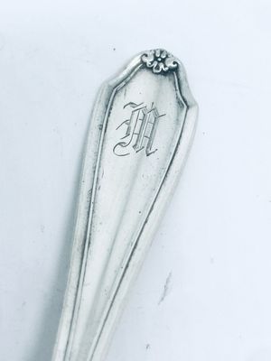 Anello SPIRALE INIZIALE &quot;M&quot; antica posata