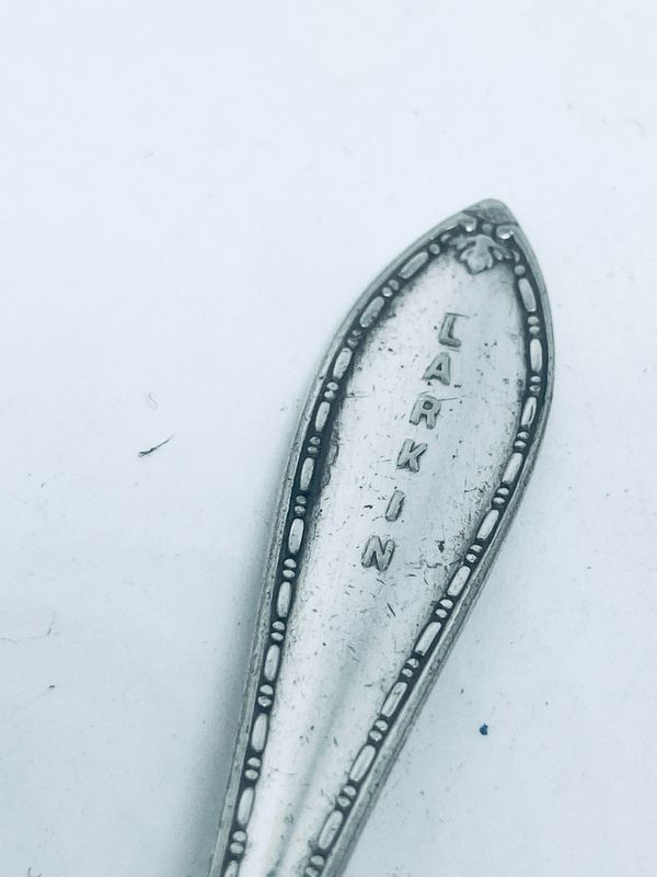 Anello “LARKIN” antica posata