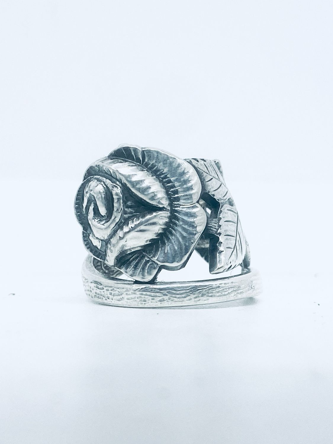 Anello MANICO ROSA  #02 SPIRALE antica posata in argento