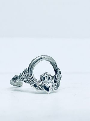 Anello SPILLA CLADDAGH antica spilla in argento 925